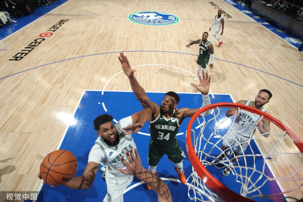 点对决中 点对决中