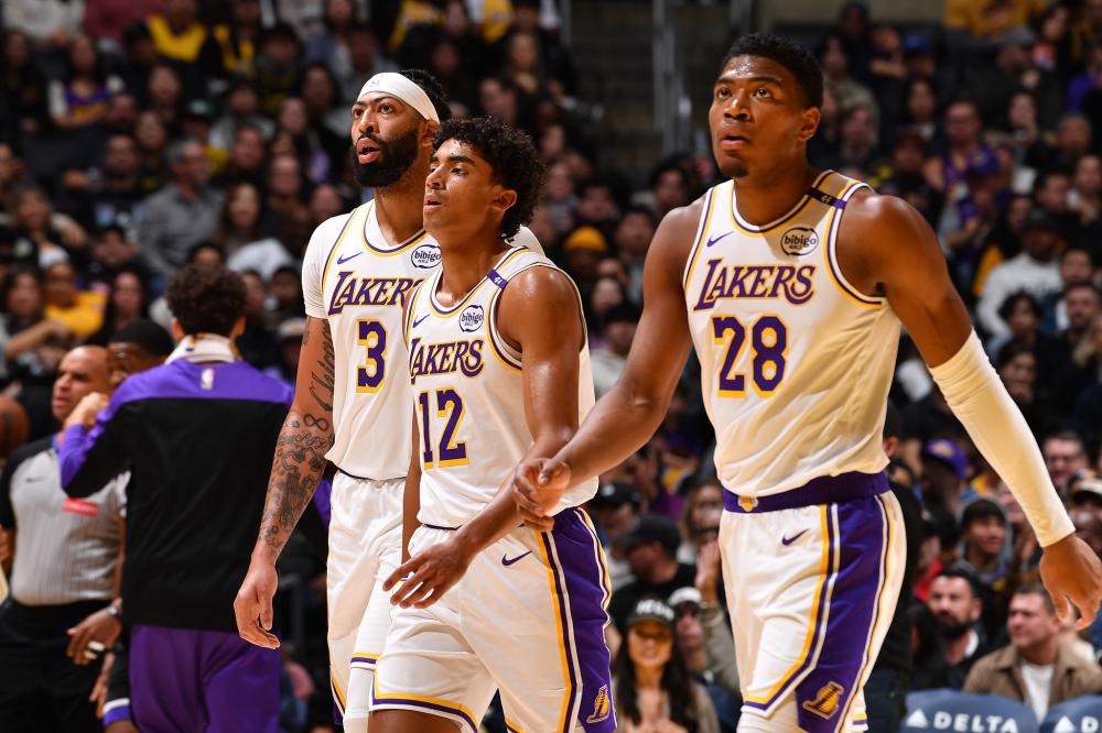 但她的表现 但她的表现